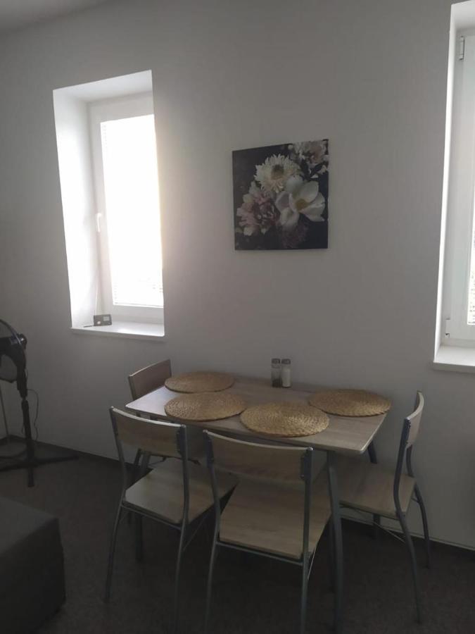 Apartman 10 Županovice Extérieur photo